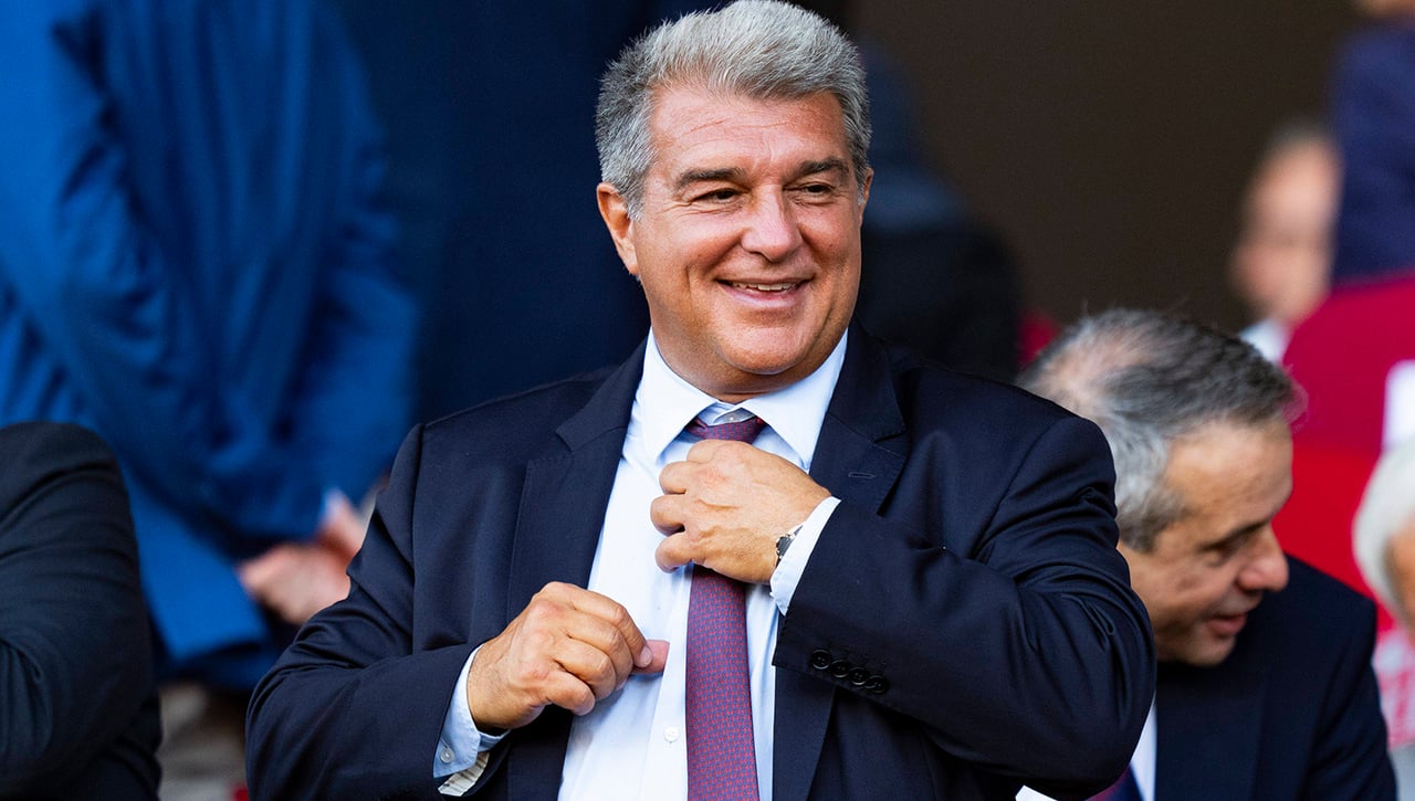 Lo que Laporta ha pedido a Xavi y abre una vía inesperada en el Barça