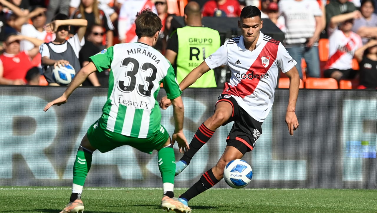Las notas del Real Betis en su amistoso contra River Plate
