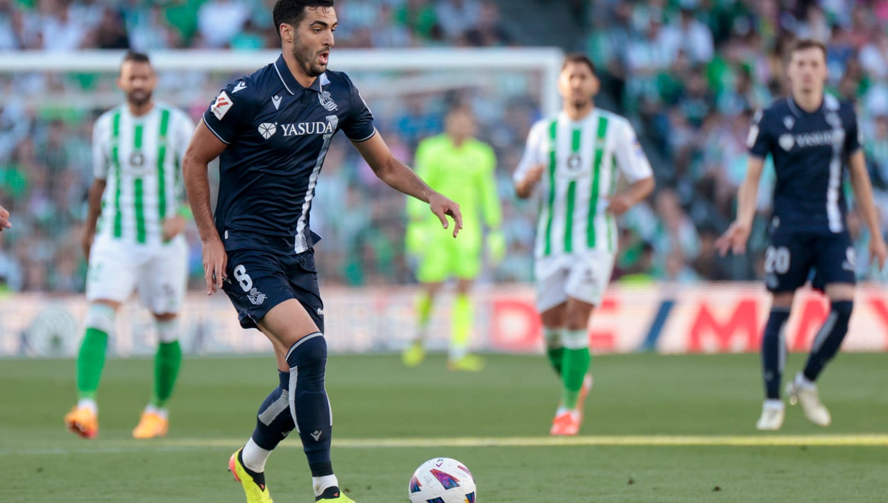 Mikel Merino se aleja de San Sebastián y la Real Sociedad 
