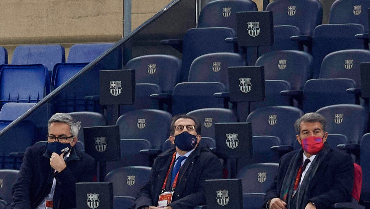 Víctor Font no se corta y ‘estalla’ contra Joan Laporta 