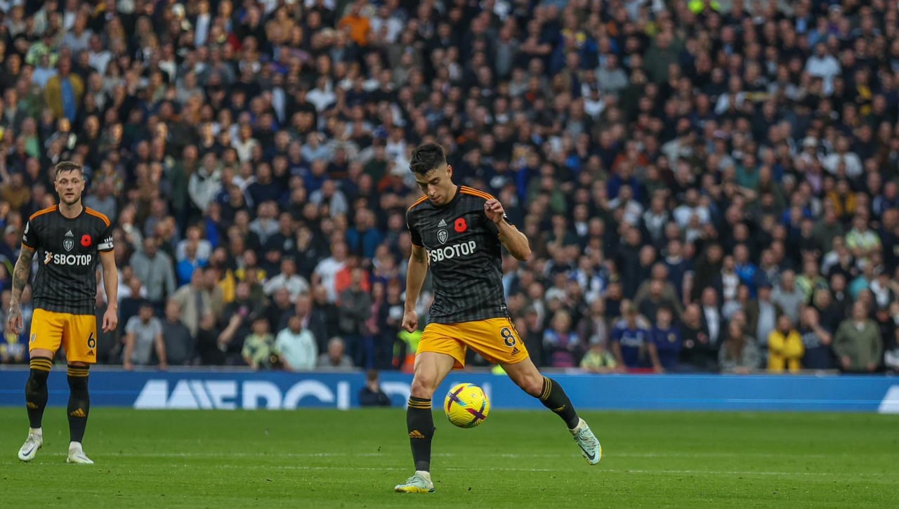 El Betis se posiciona por un pivote que se le resiste... y no es Johnny