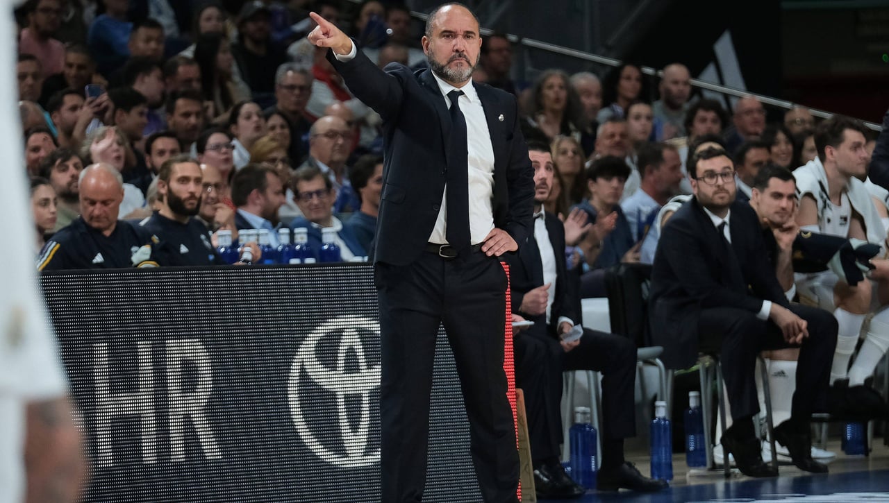 El Real Madrid, obligado a fichar