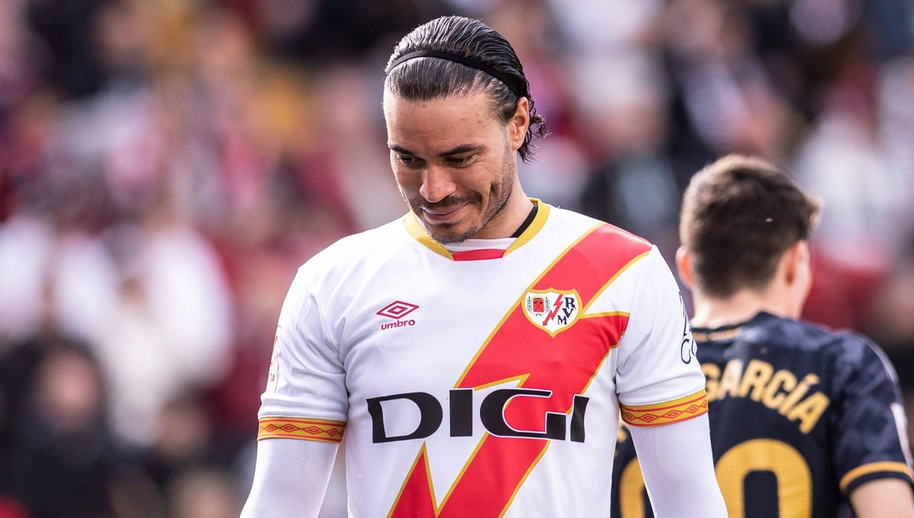 Un duro palo para Raúl de Tomás