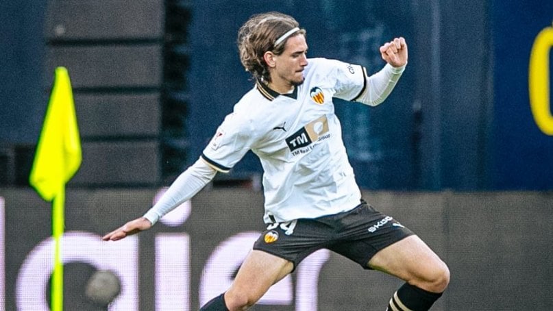 Una tabla de salvación para Yarek en el Valencia
