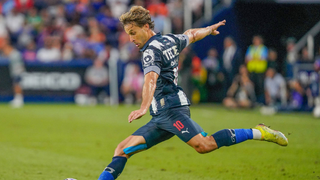 La idea del Racing de Santander con Sergio Canales: "Si el club tiene una mínima opción de traerlo, va a ir a muerte a por ello"