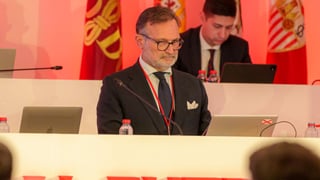 La 'amenaza' extranjera a la 'tercera vía': más de 3.000 euros por acción, más de 300 millones por el control nervionense