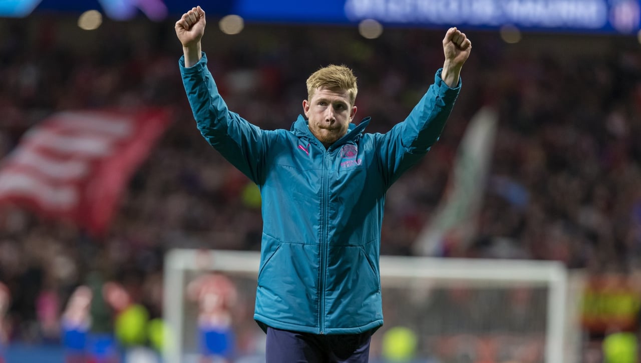 De Bruyne dice que Bélgica es "muy mayor" para ganar y que los futbolistas "no ganan demasiado" dinero