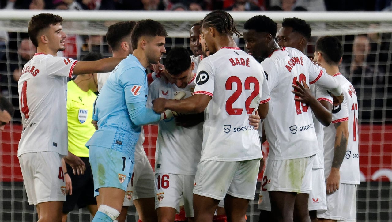 Renovación en marcha en el Sevilla