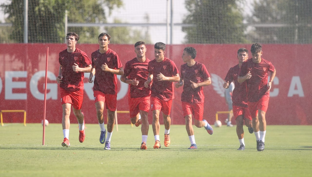 Seis amistosos, rivales, fechas, fichajes... Todos los detalles de la pretemporada del Sevilla Atlético