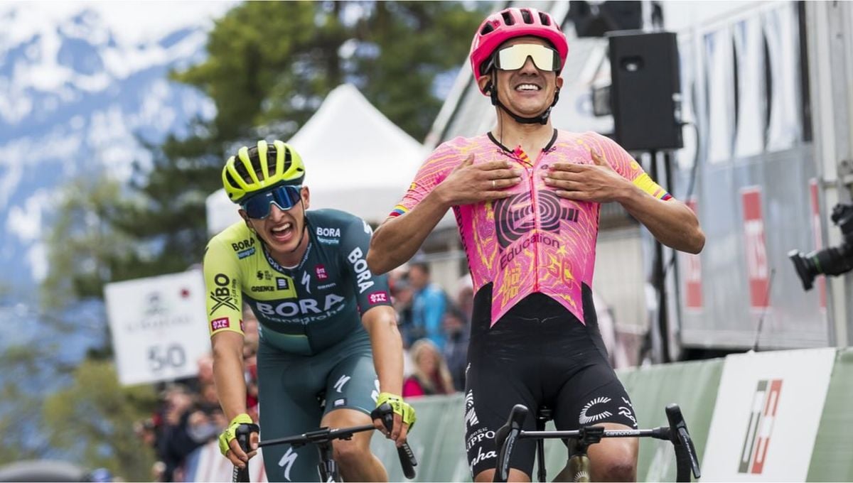La victoria de Carapaz deja el Tour en manos de Carlos Rodríguez