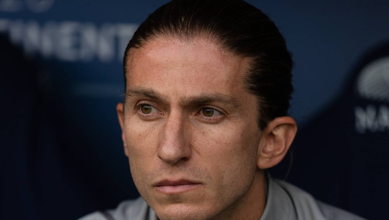 Se confirma el fichaje de Filipe Luís