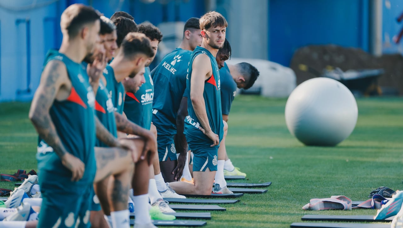 Vinicius Souza se entrena con el Espanyol tras no firmar por el Betis