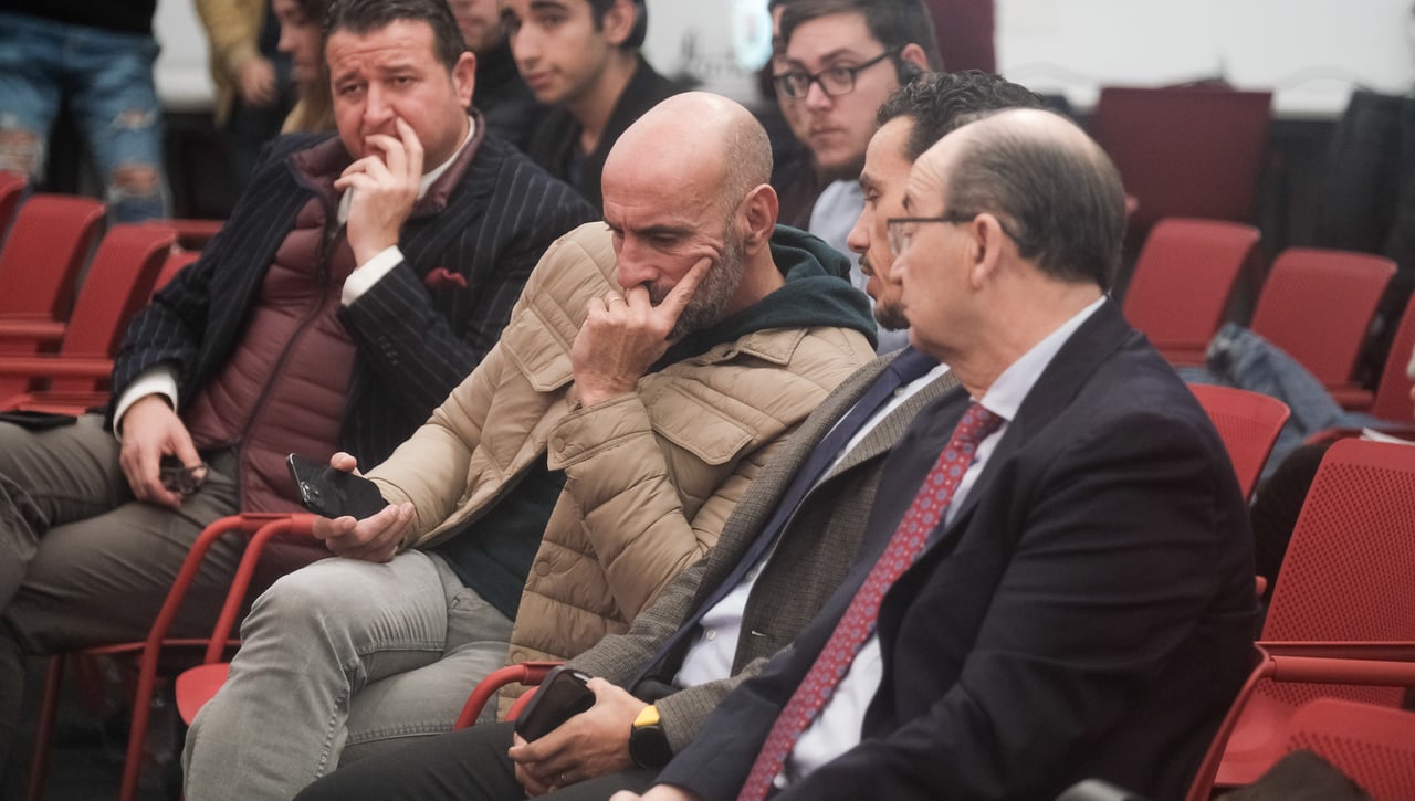 A Monchi le faltan tres fichajes... y dos salidas