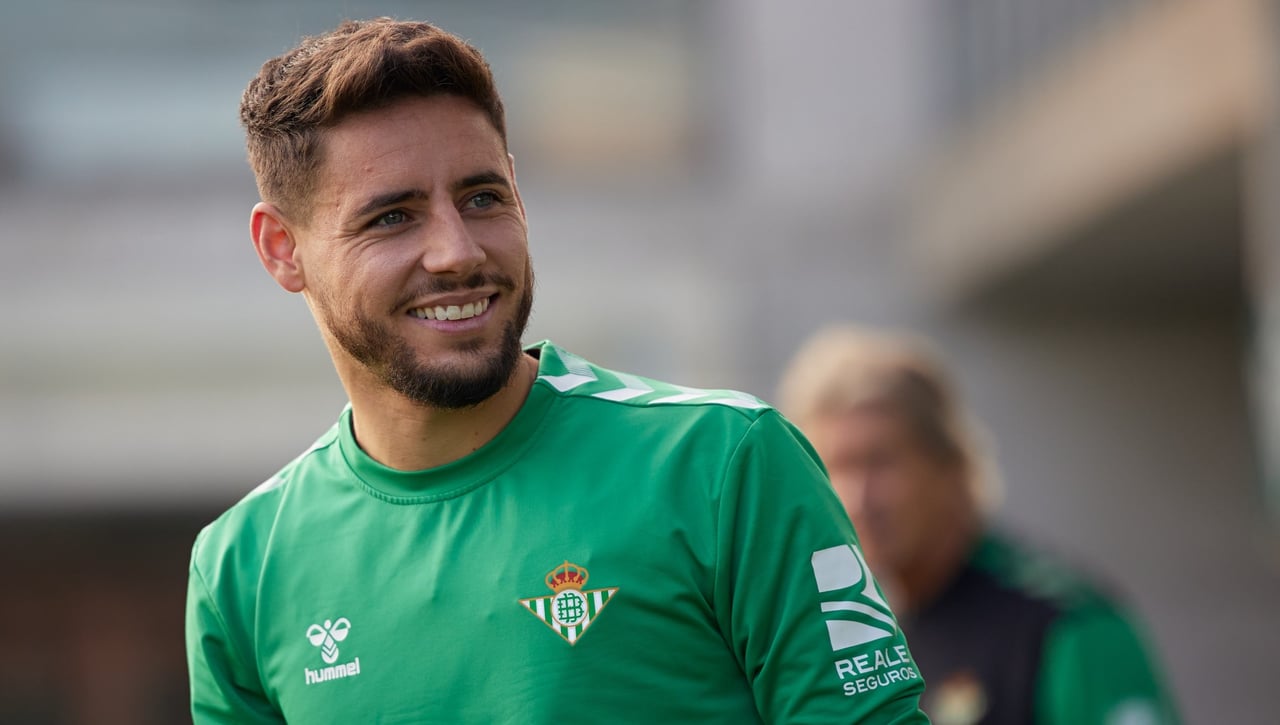 El merecido premio para Álex Moreno