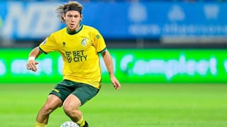 Se deja querer por Betis y Sevilla