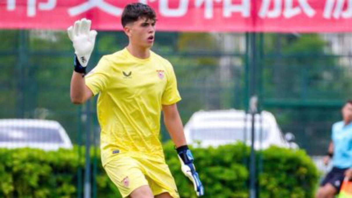 El Betis pesca en la cantera del Sevilla a una de sus mayores promesas