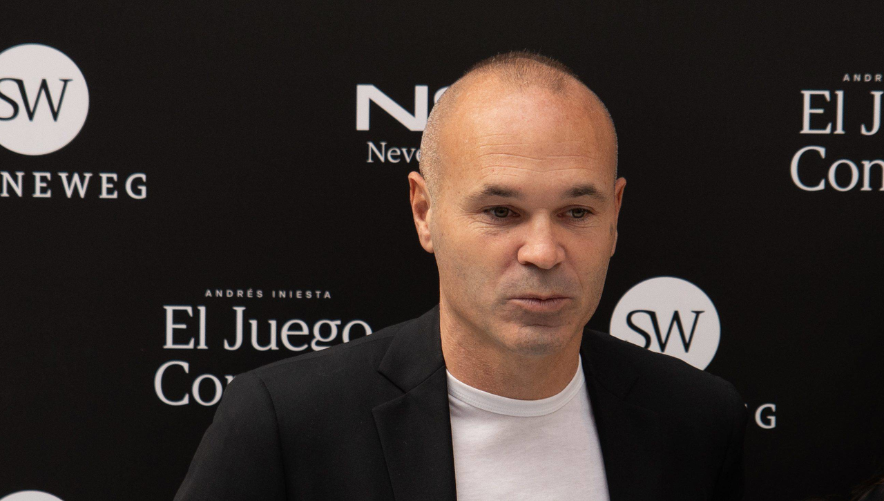 Andrés Iniesta compra un equipo de fútbol