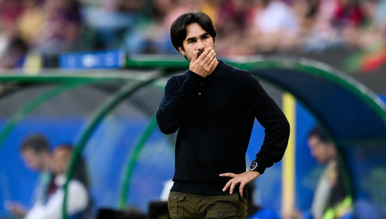 Se ceban con el entrenador del Barça Femenino