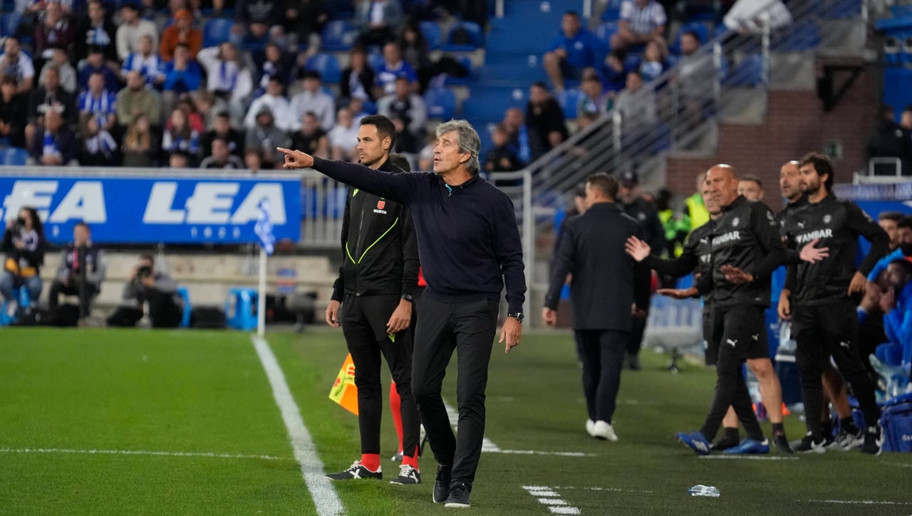 El Betis encuentra la llave para asaltar el fortín del Alavés