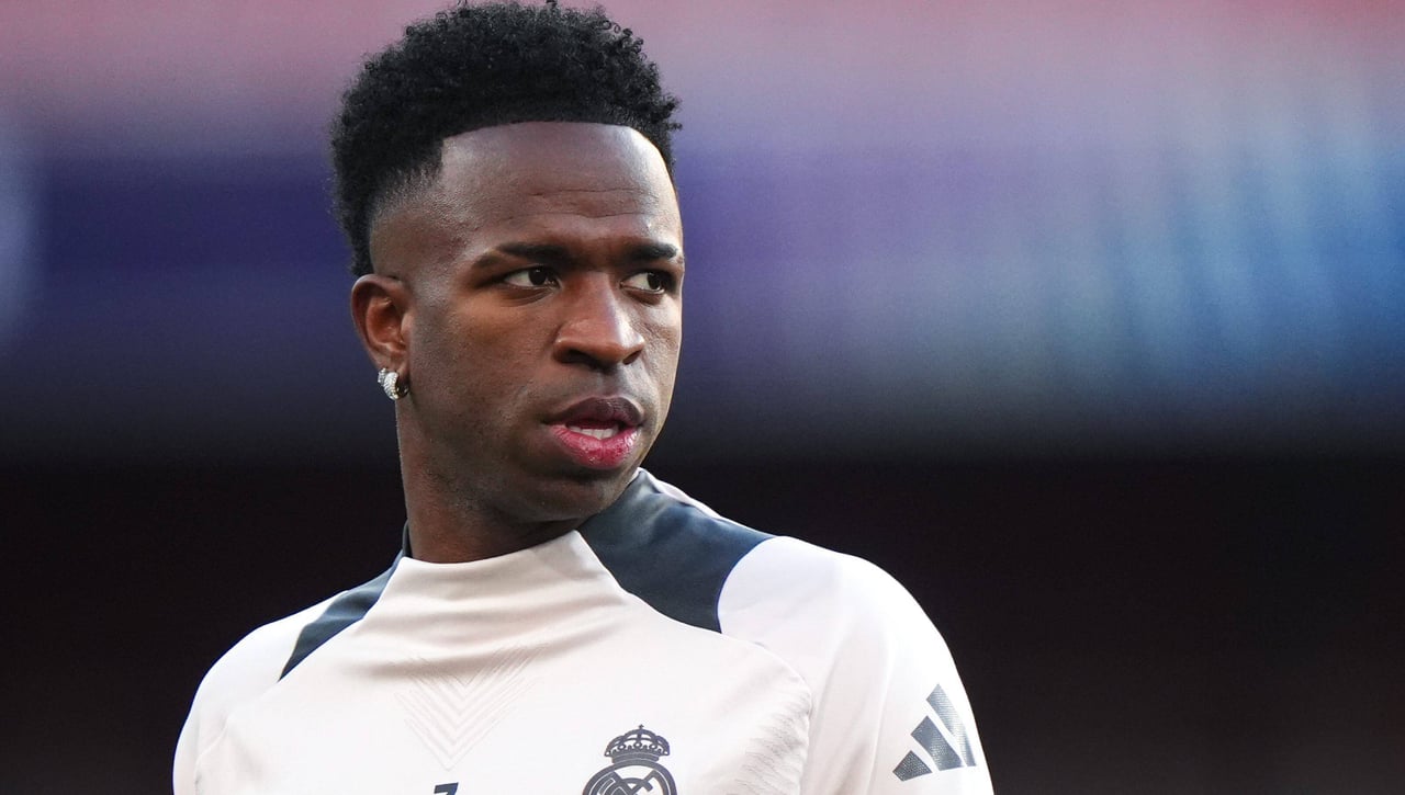 La afición, con más dudas que nunca sobre la venta de Vinicius