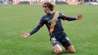 Bryan Gil lo celebra mientras prepara su vuelta