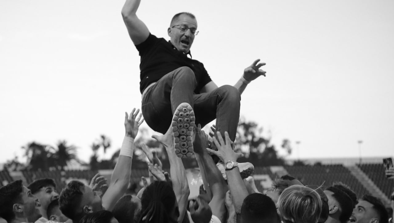 El Ceuta de José Juan Romero supera al Recreativo de Huelva y al Murcia y peleará por subir a Segunda