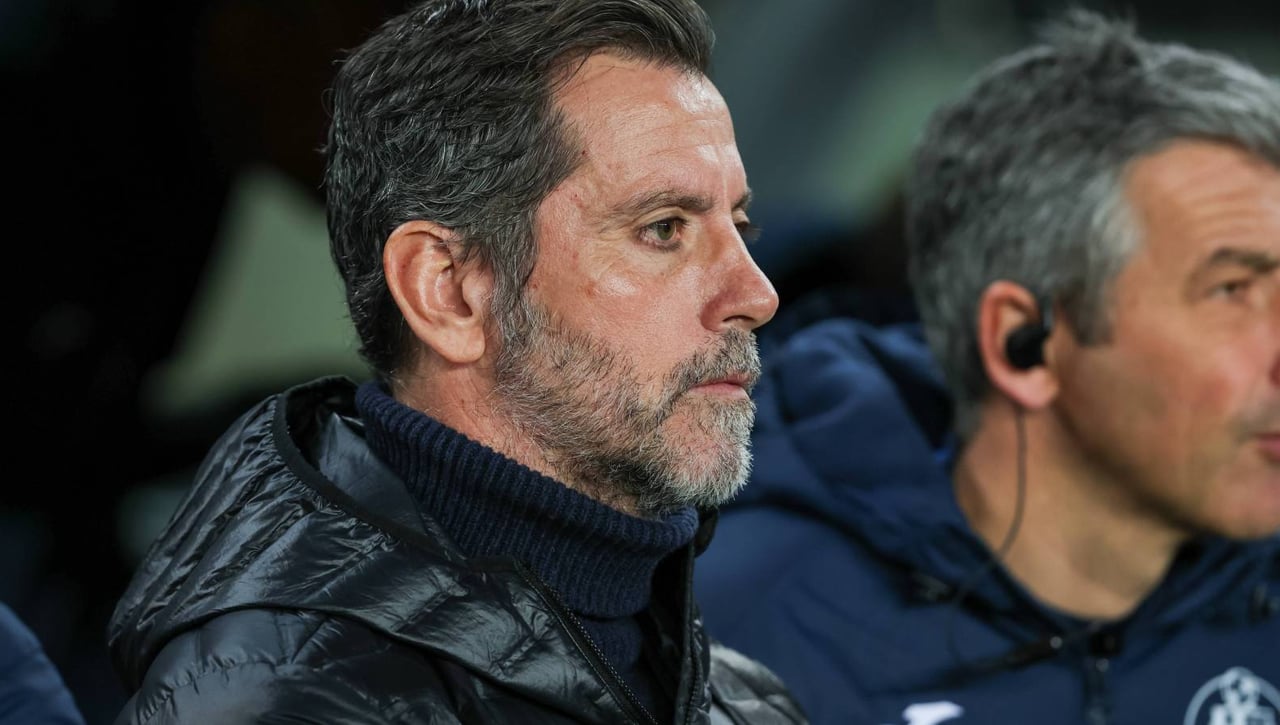 Quique Sánchez Flores espera la llamada
