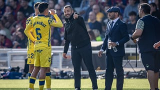 Diego Martínez abandona la sala al ser preguntado por su futuro