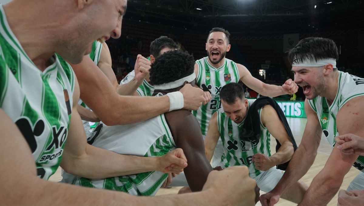 El Betis ya pisa 'tierra de ascenso'