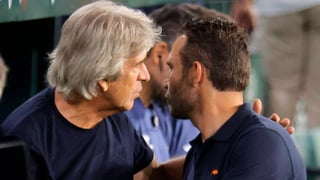 Rubén Baraja y Pellegrini reparte  