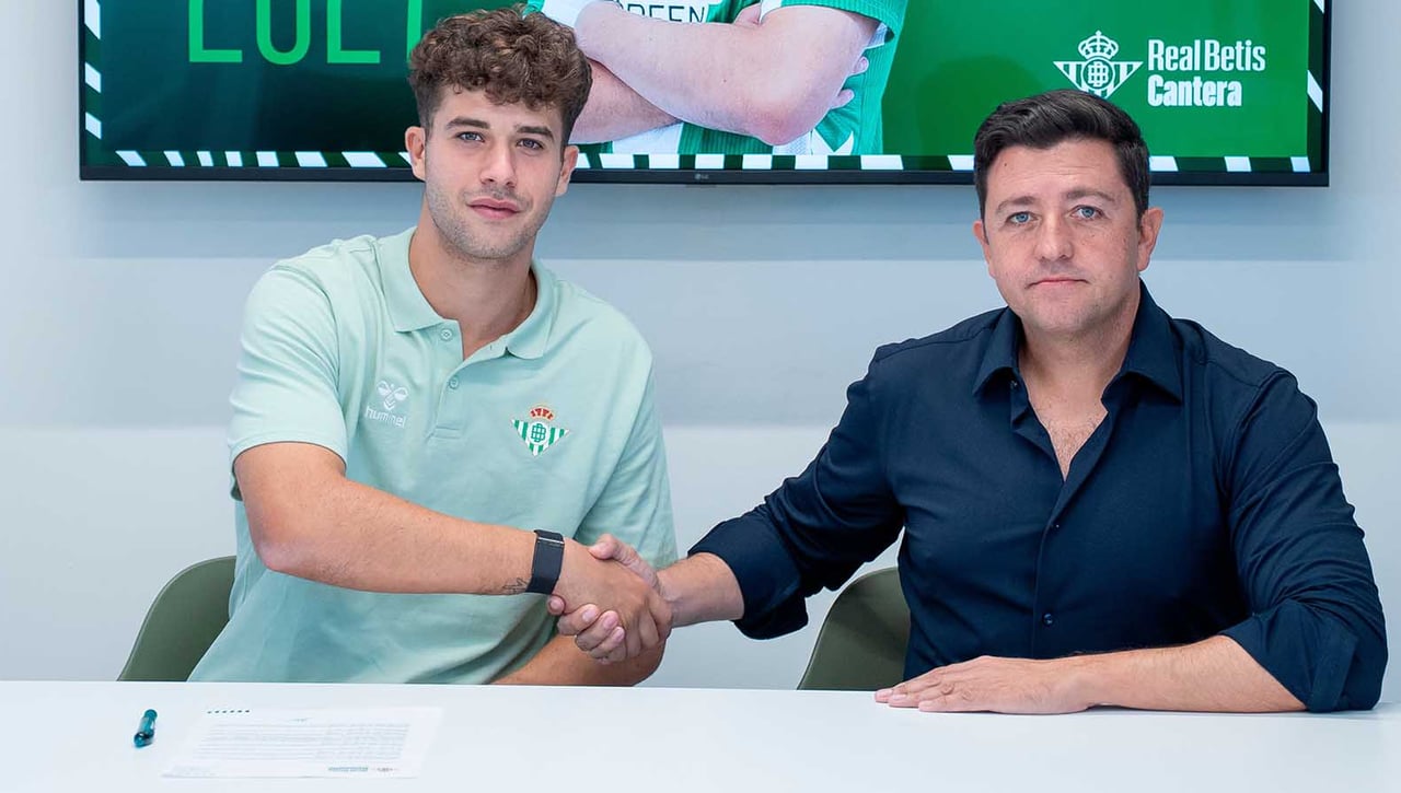 El Betis confirma el fichaje de la perla atlética: "Es un gran club"