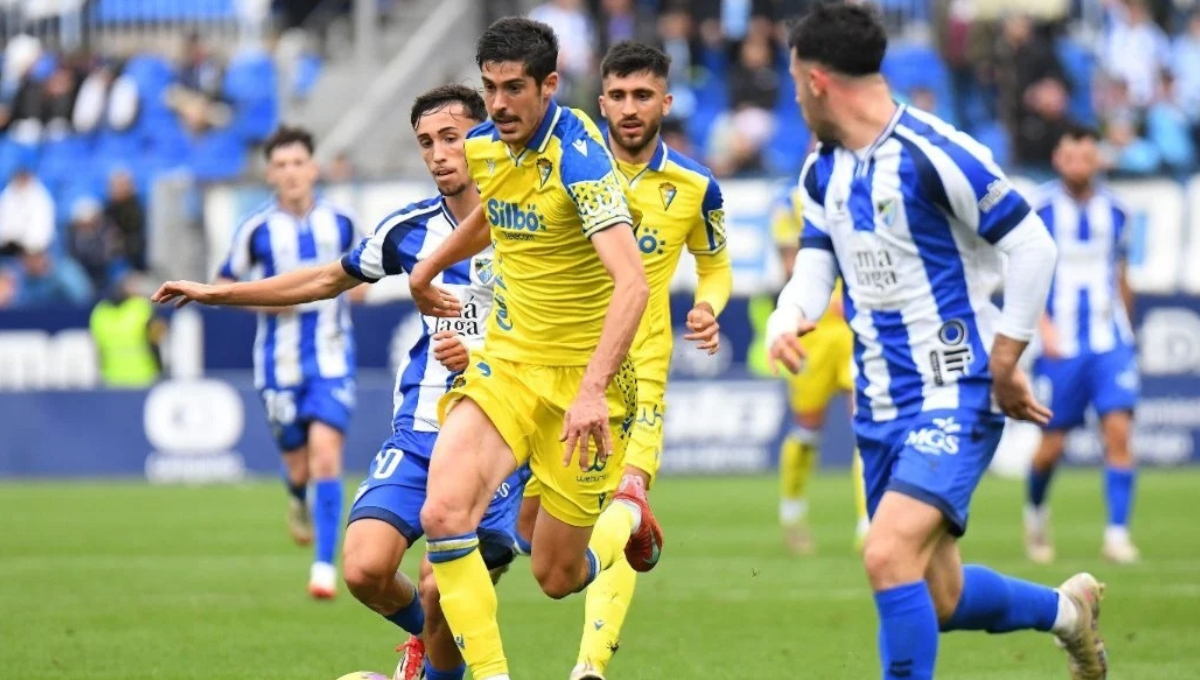 Confirman el adiós de Carlos Fernández