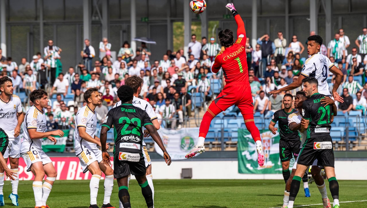 Varios equipos de segunda se interesan en la promesa del Real Madrid