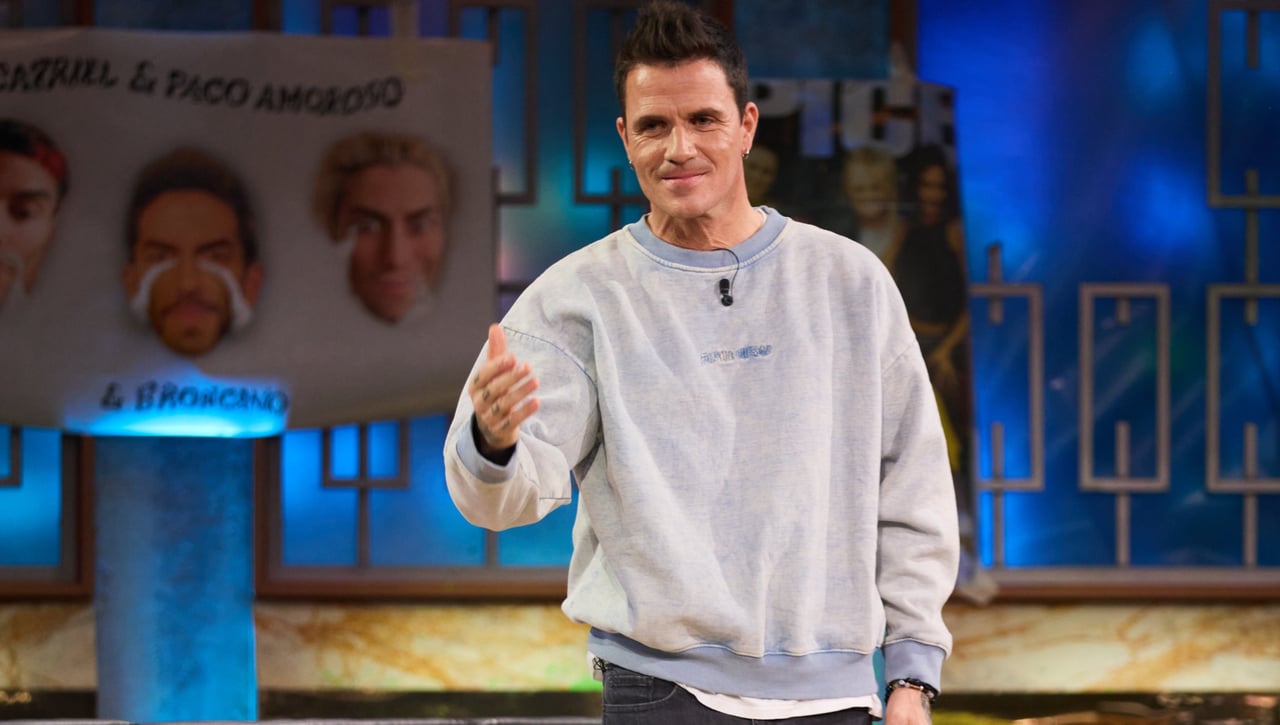 La Revuelta 'perdona' a Dani Martín tras su paso por El Hormiguero