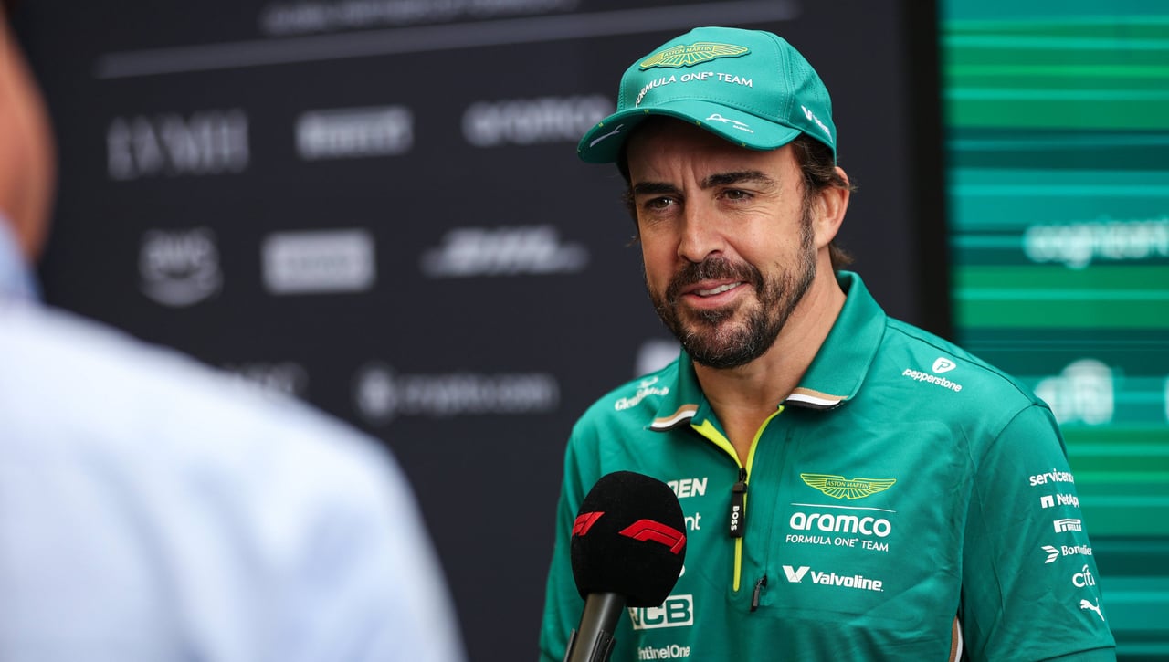 Fernando Alonso apaga la llama en Interlagos: "No espero que por arte de magia seamos competitivos"