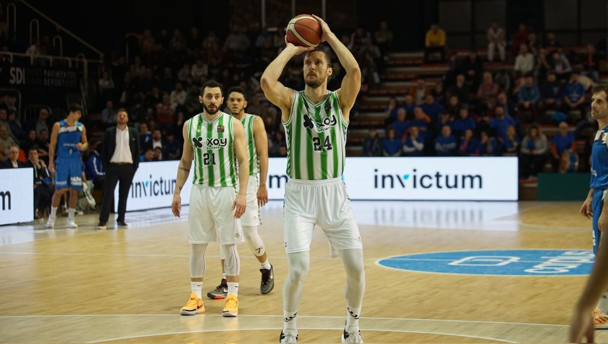 El Betis completa su año 'horribilis'