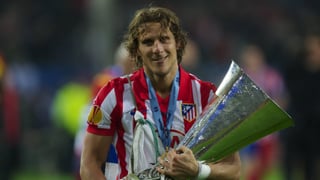 Diego Forlán: la difícil decisión entre Valencia y Atlético
