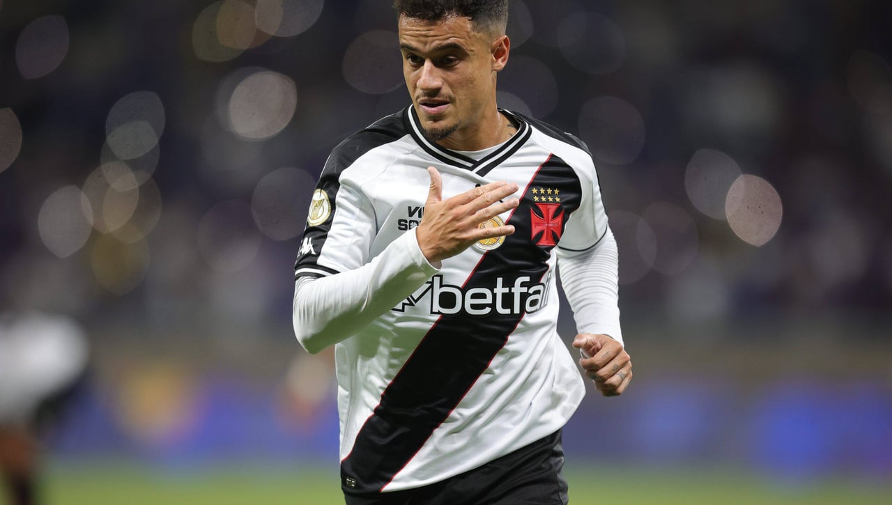 Coutinho, cerca de desvincularse del Aston Villa para volver a Vasco de Gama