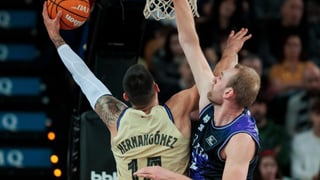 Willy Hernangómez se gana la renovación en el Barça