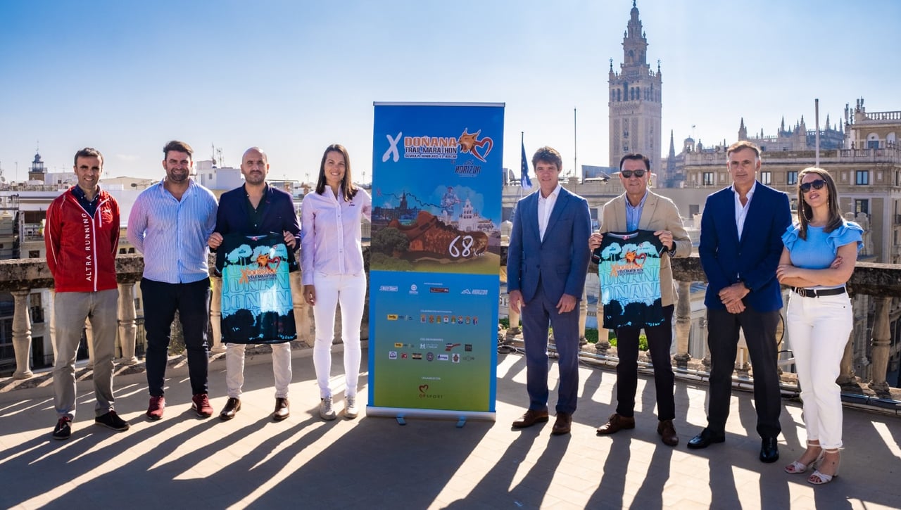 Sevilla se vuelca con el X Trail Doñana, que la une con El Rocío