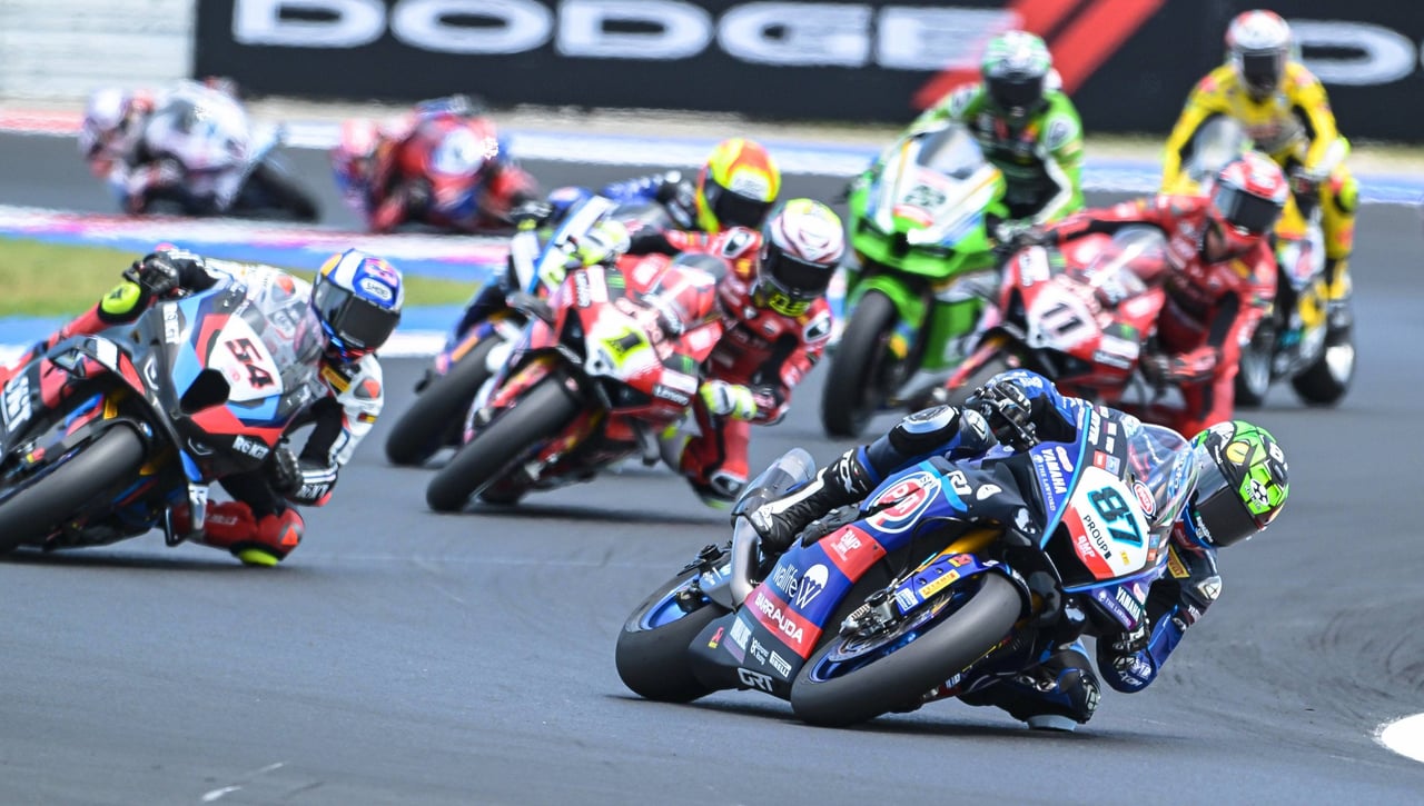 Yamaha cambia a Álex Rins por un campeón del mundo