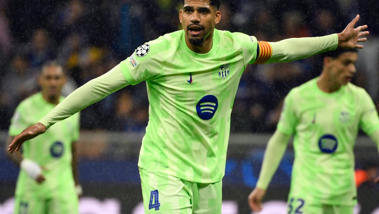 Jonathan Tah, por Araújo