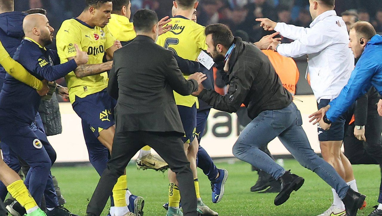 El Fenerbahce podría unirse a LaLiga española