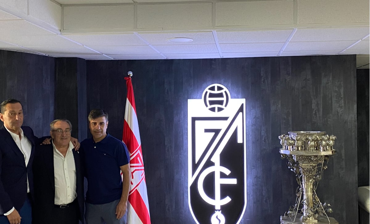 El Granada CF responde: "Si Milla y Maximiano se quieren ir, tendrán que pagar sus cláusulas"