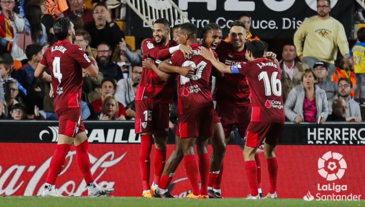 Valencia 0-2 Sevilla: Badé y Suso dejan Mestalla en llamas