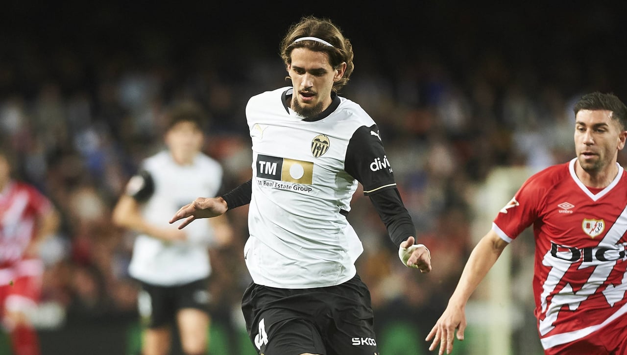 Aprieta para fichar a Yarek, pero el Valencia busca un punto más