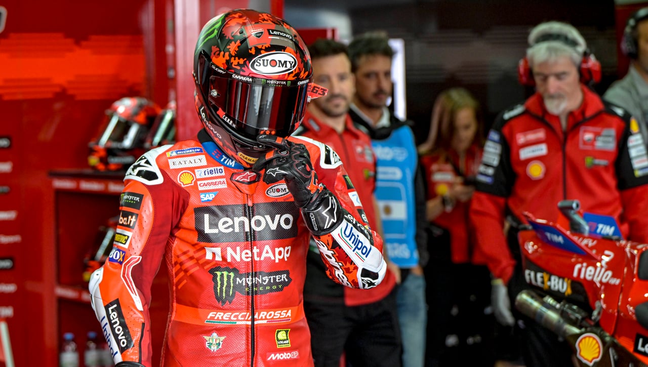 Bagnaia da marcha atrás con Ducati tras el éxito de Márquez