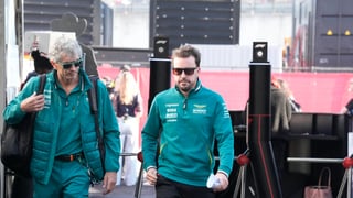 Fernando Alonso desafía a Aston Martin