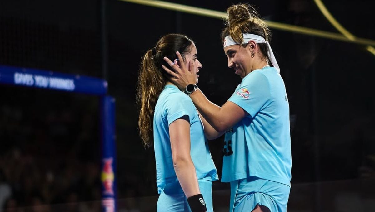 Claudia Fernández y Bea González dicen adiós