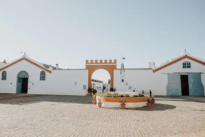 El mejor cortijo para disfrutar en otoño, a un paso de Sevilla